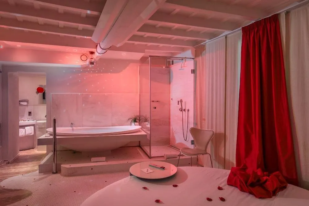 Sistina Apartment Rome 0*,